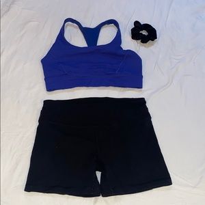 Lululemon sports bra